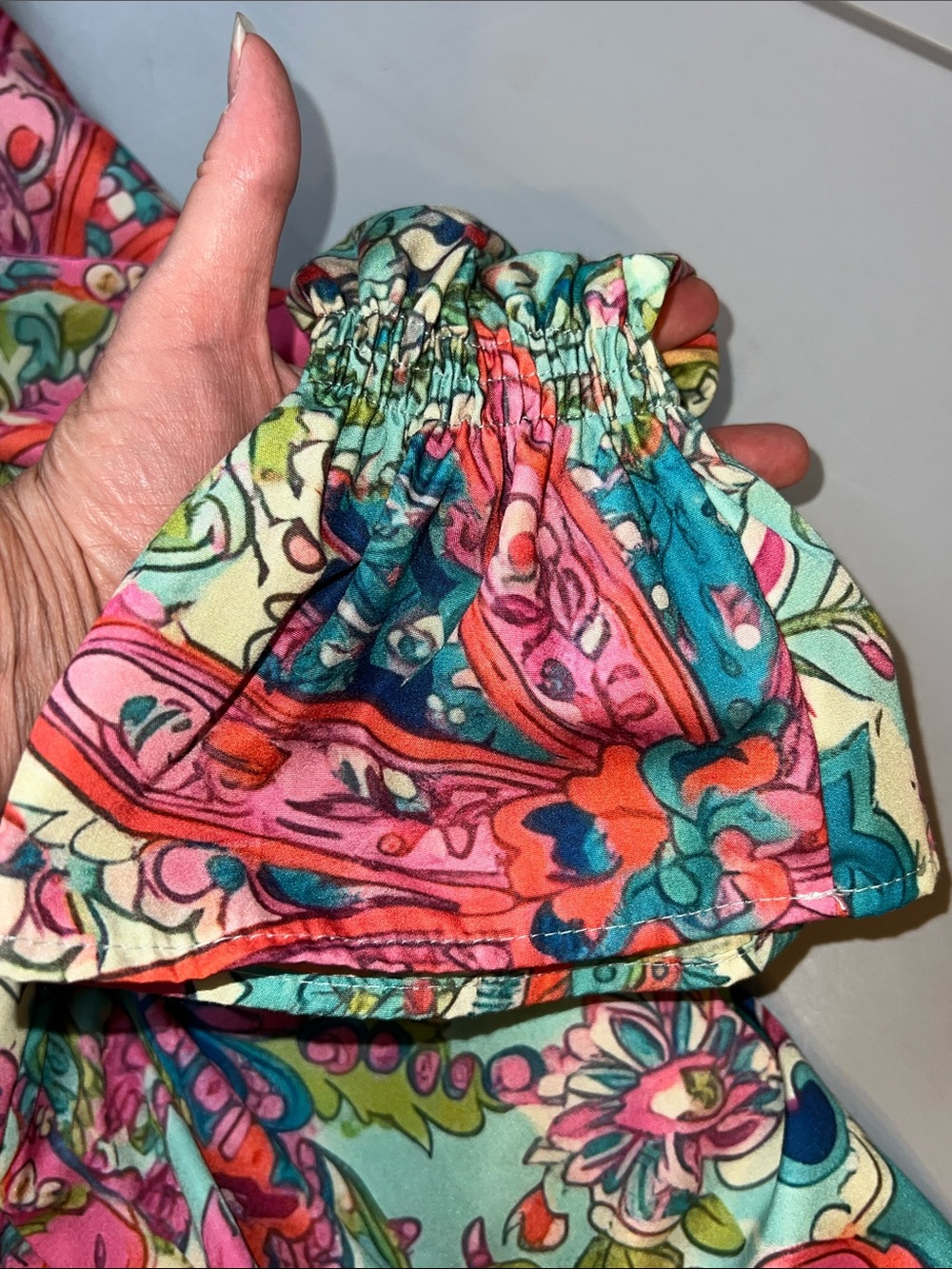 Cherry Betty Vibrant Floral Paisley Blouse in Aqua & Pink size M - Picture 6 of 9